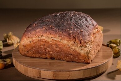 Balta duona su kanapėmis 1 kg 1