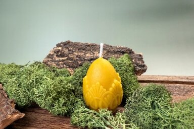 Bičių vaško žvakė „Velykinis kiaušinis“ Bičių vaško žvakė „Velykinis kiaušinis“