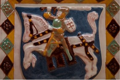 Decorative tile plate „Knight“ (A replica of a 16th century article) 1