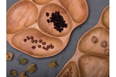 Snacks trays from natural wood 1